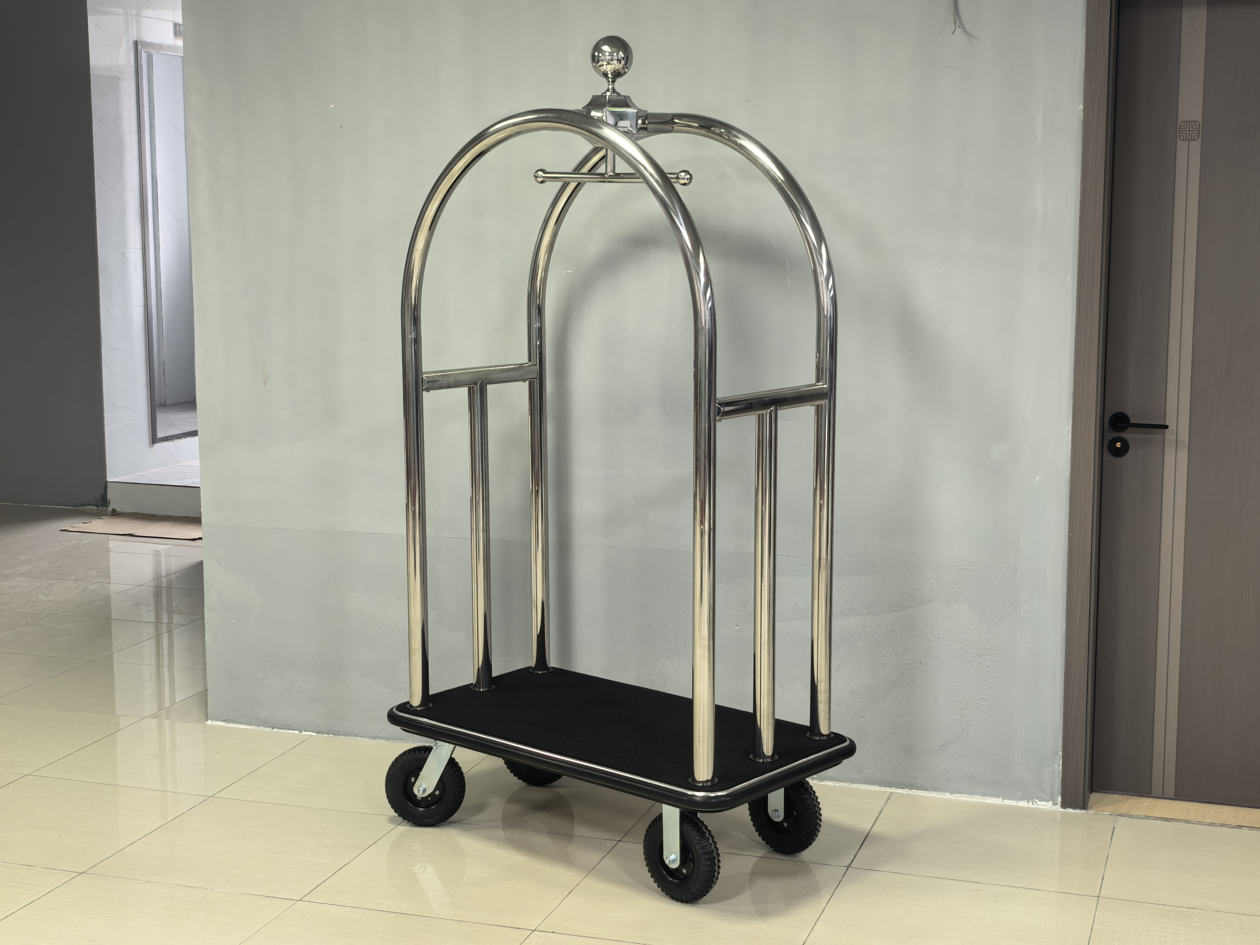 New Arrival 2025 Stainless Steel Bellman Luggage Trolley Heavy Duty Hotel Luggage Cart